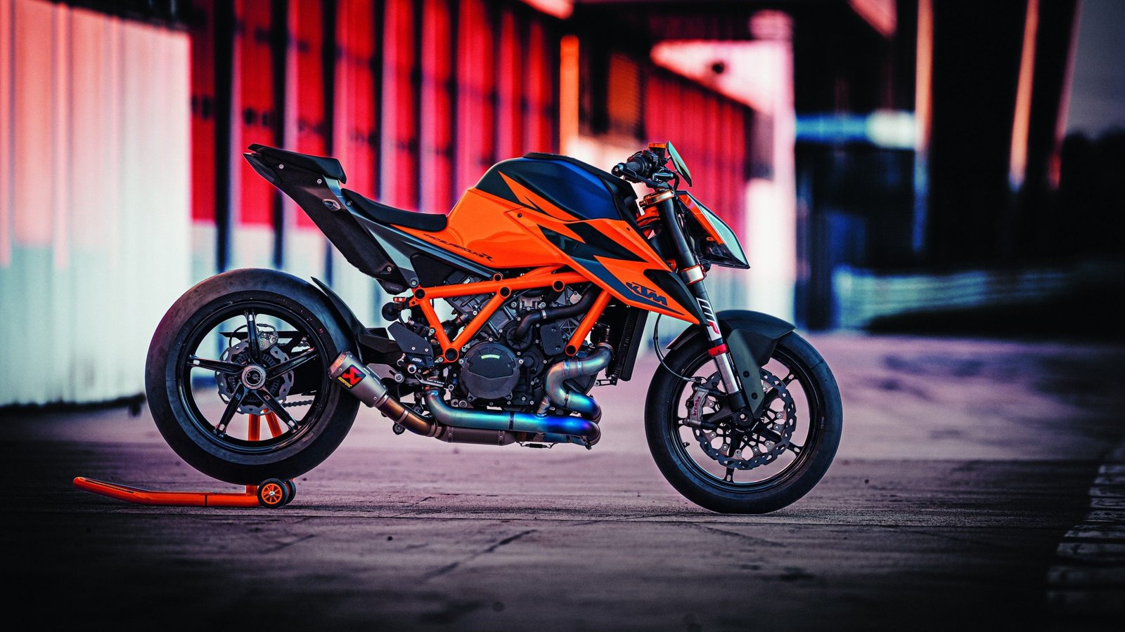 880590-3840x2160-desktop-4k-ktm-duke-bike-wallpaper-photo
